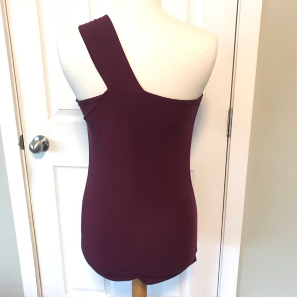 KiraGrace Goddess Luxe One Shoulder Tank - Picture 4 of 10